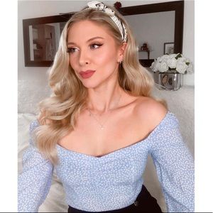 H&M light blue puff sleeve blouse